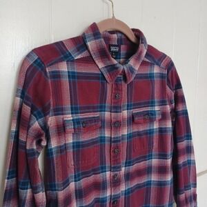 Patagonia Fjord‎ Flannel Organic Cotton Button Up Shirt Plaid Women's 8 Red Blue